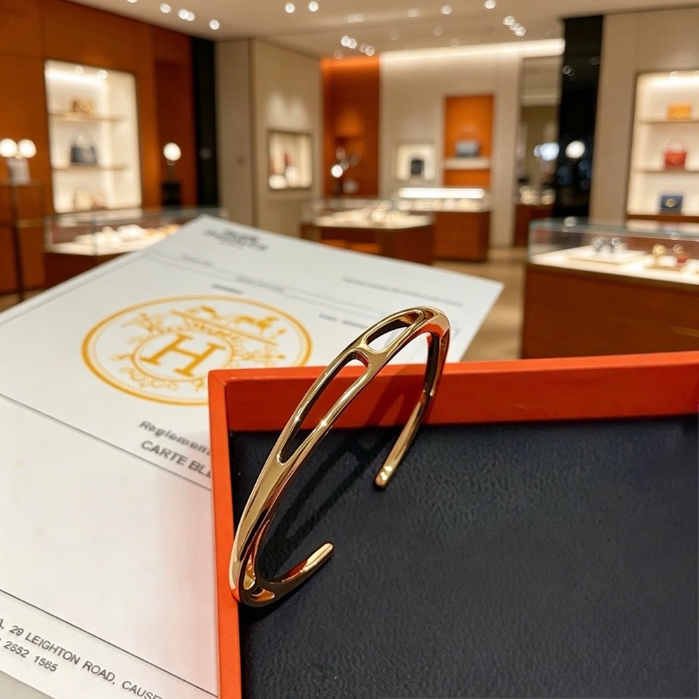 Hermes Gold Openwork Cuff Bracelet - Picture 5 of 9